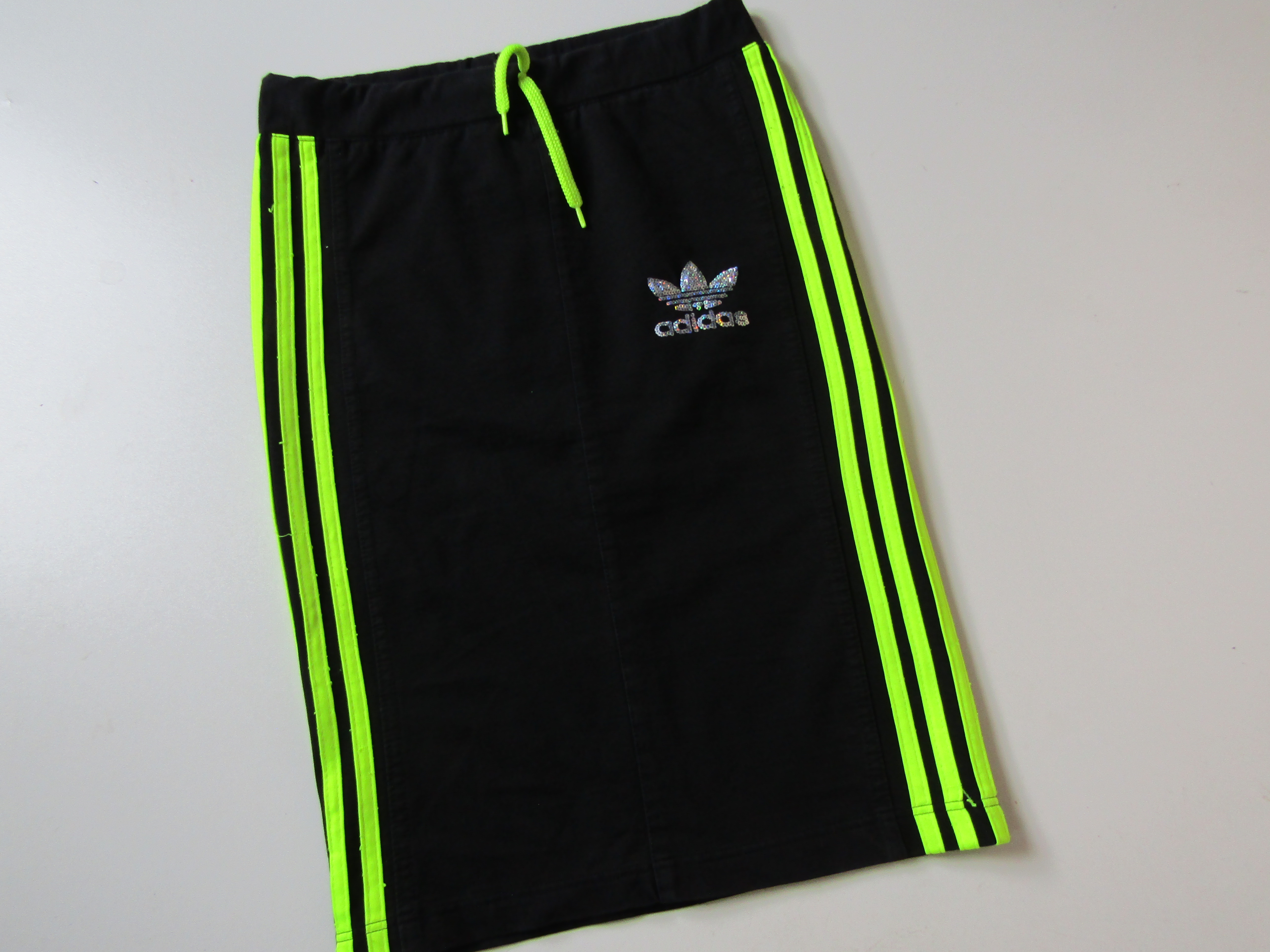 Dívčí sportovní sukně-ADIDAS... VEL-M