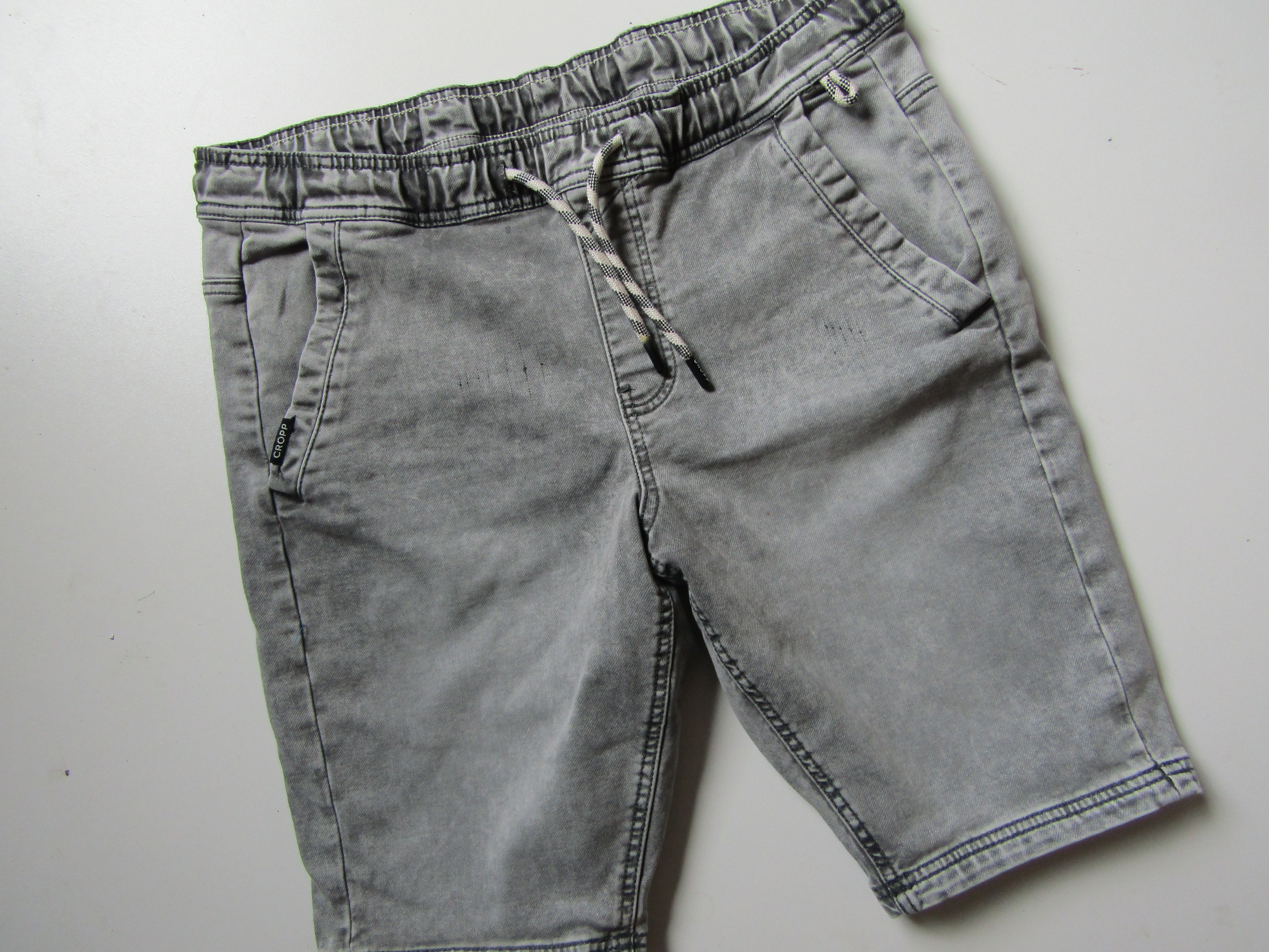 Pánské džínové kraťasy- CROPP DENIM... VEL-W28