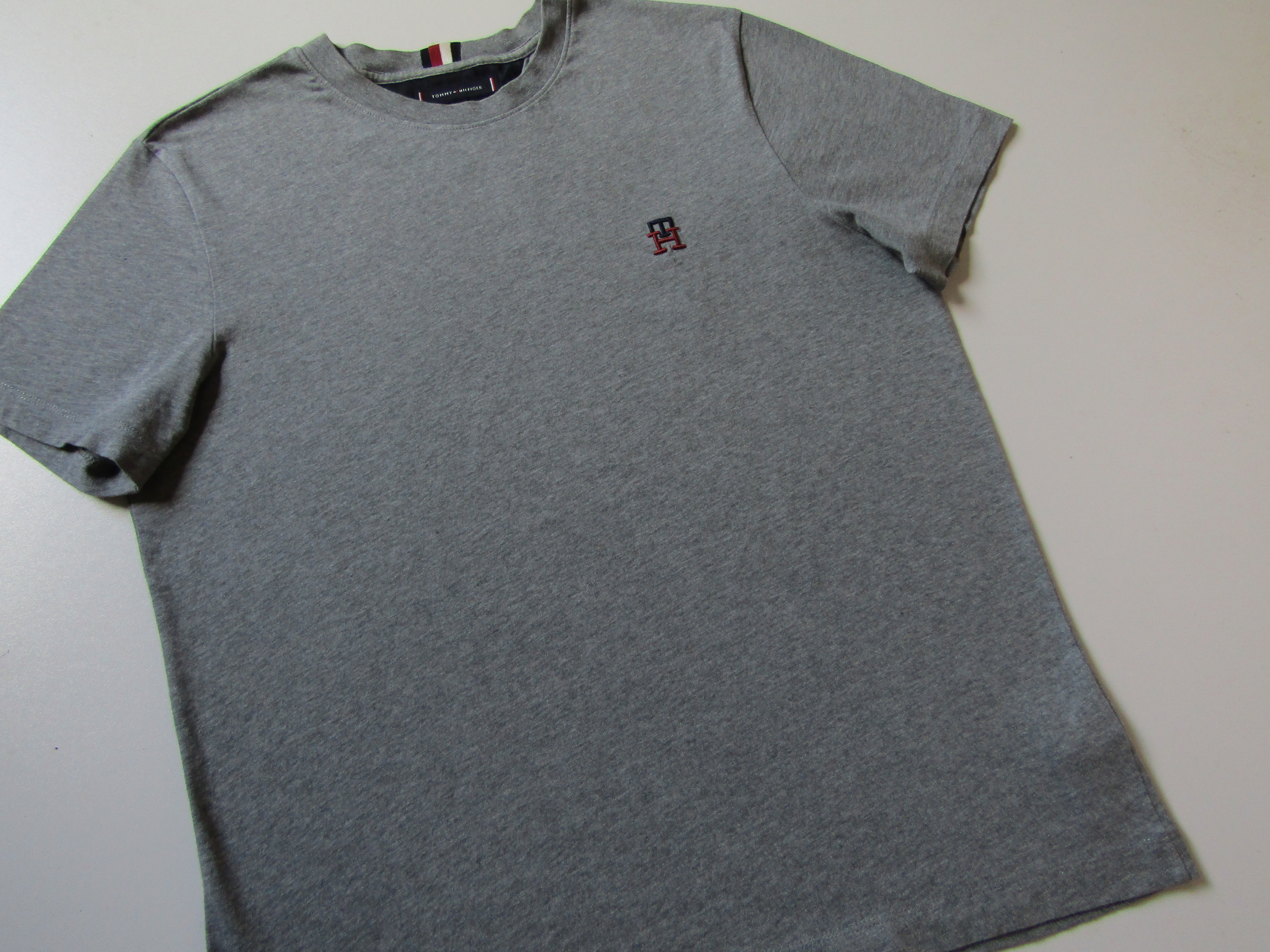 Pánské tričko- TOMMY HILFIGER... VEL-M