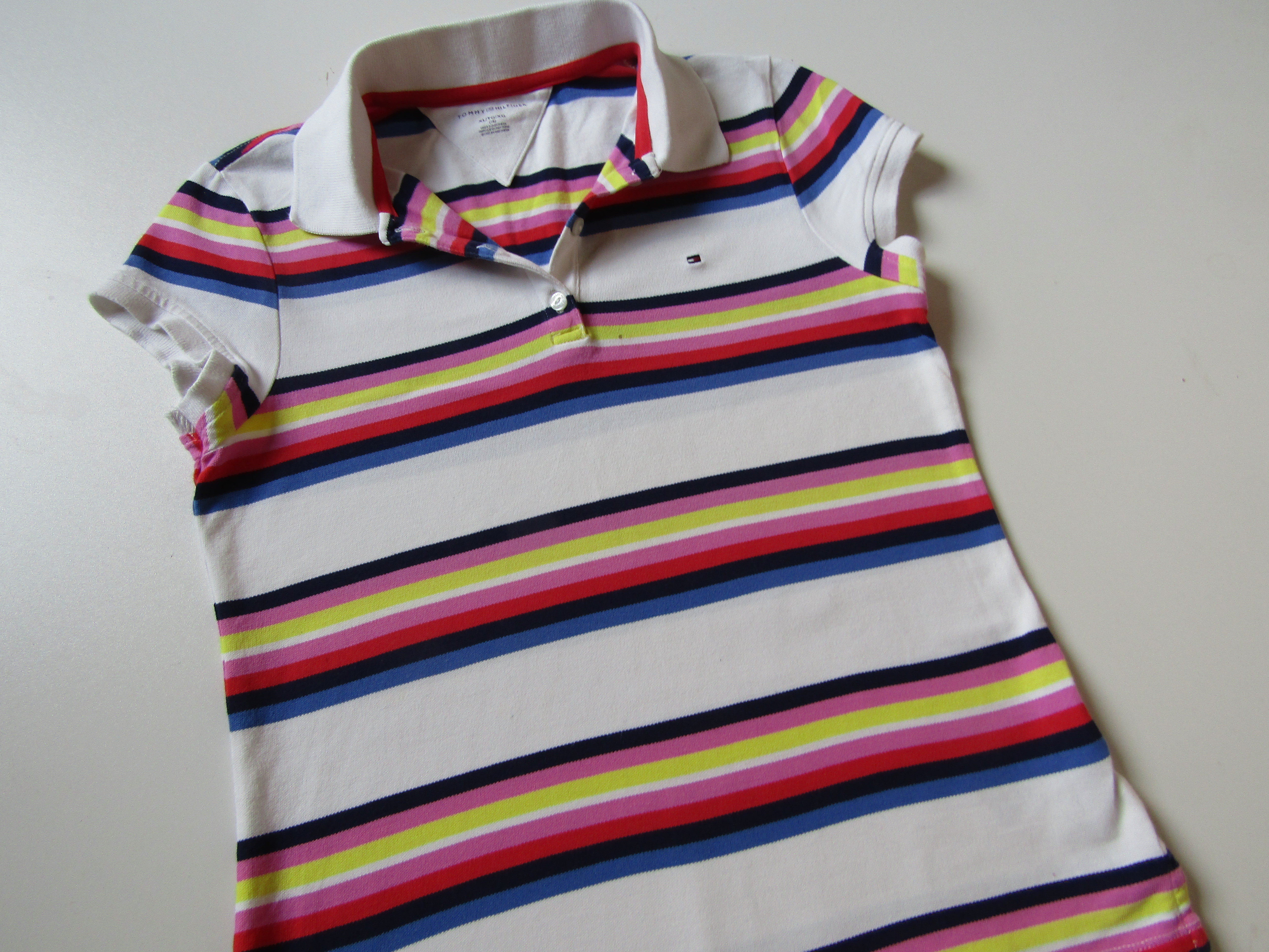 Dívčí tričko- TOMMY HILFIGER... VEL-S