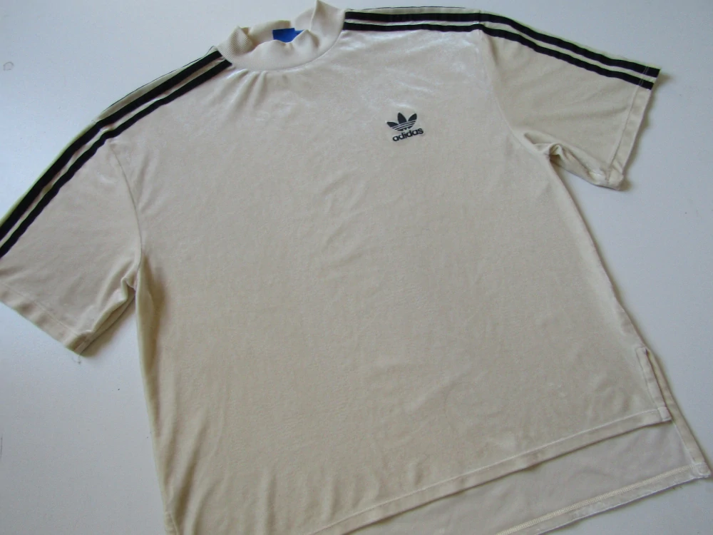 Dámské sportovní tričko- ADIDAS... VEL-40