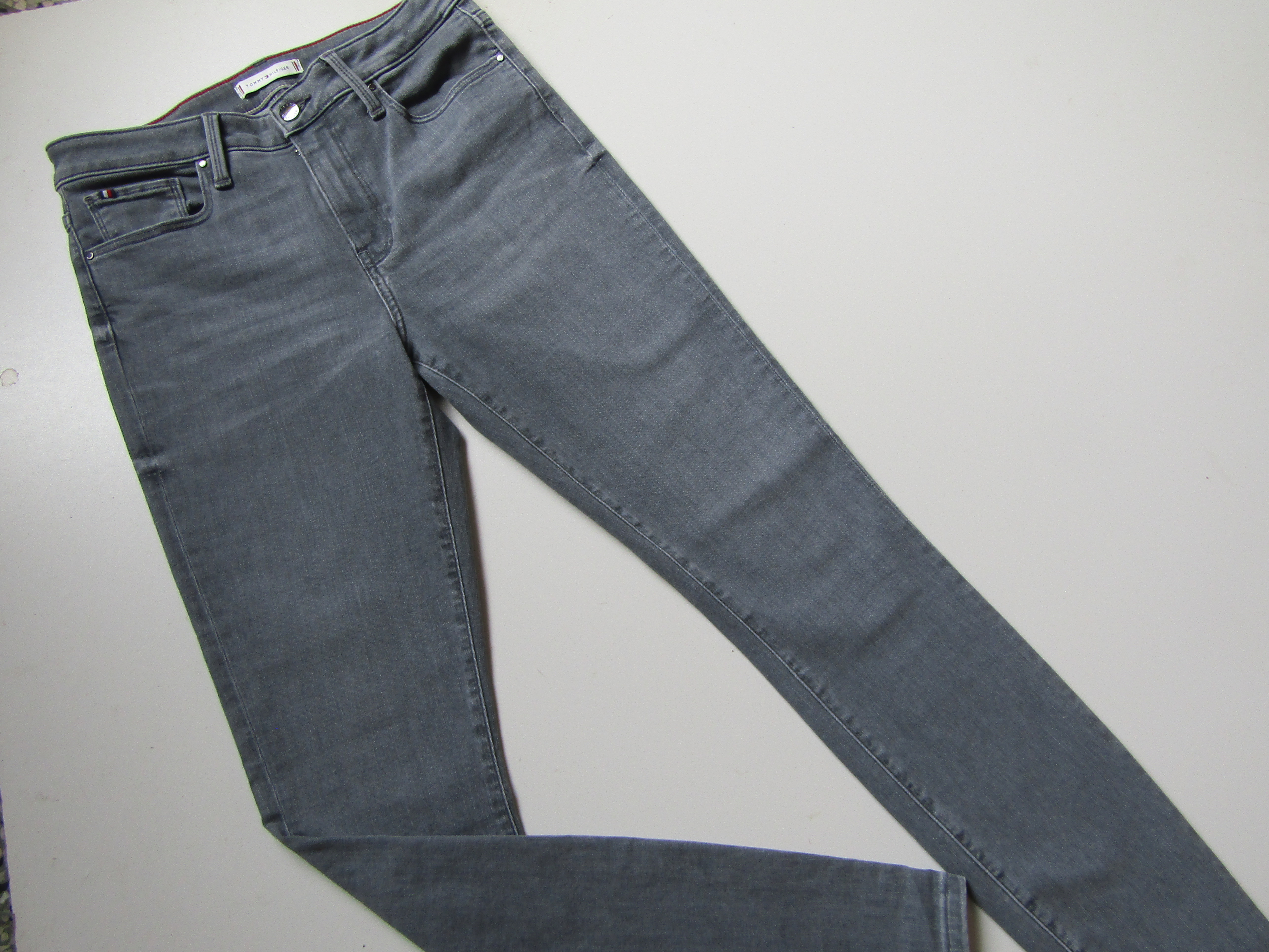 Dámské skinny- TOMMY HILFIGER... VEL-W29 L30
