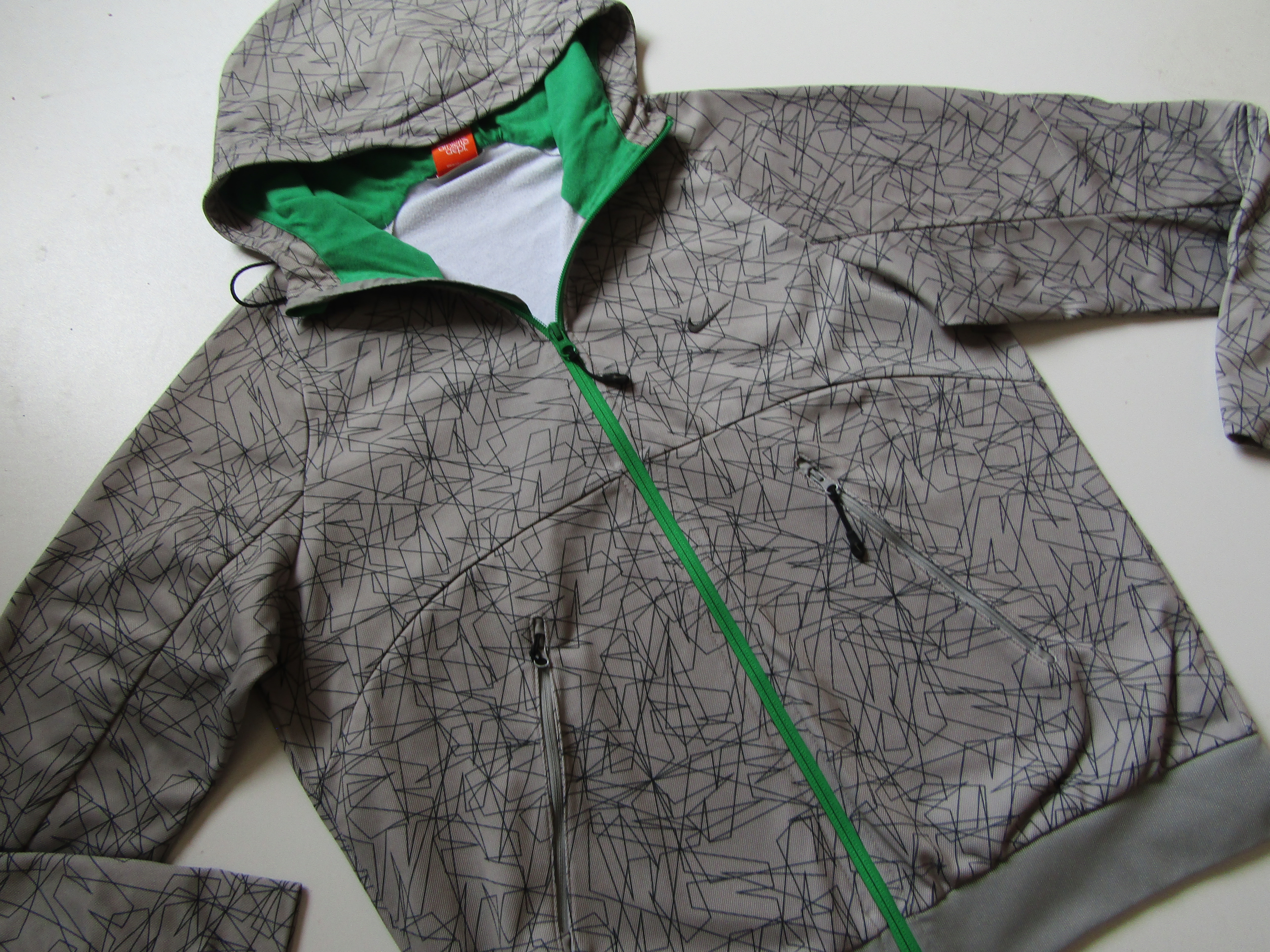 Pánská sportovní mikina- NIKE-NOVÁ... VEL-46-48