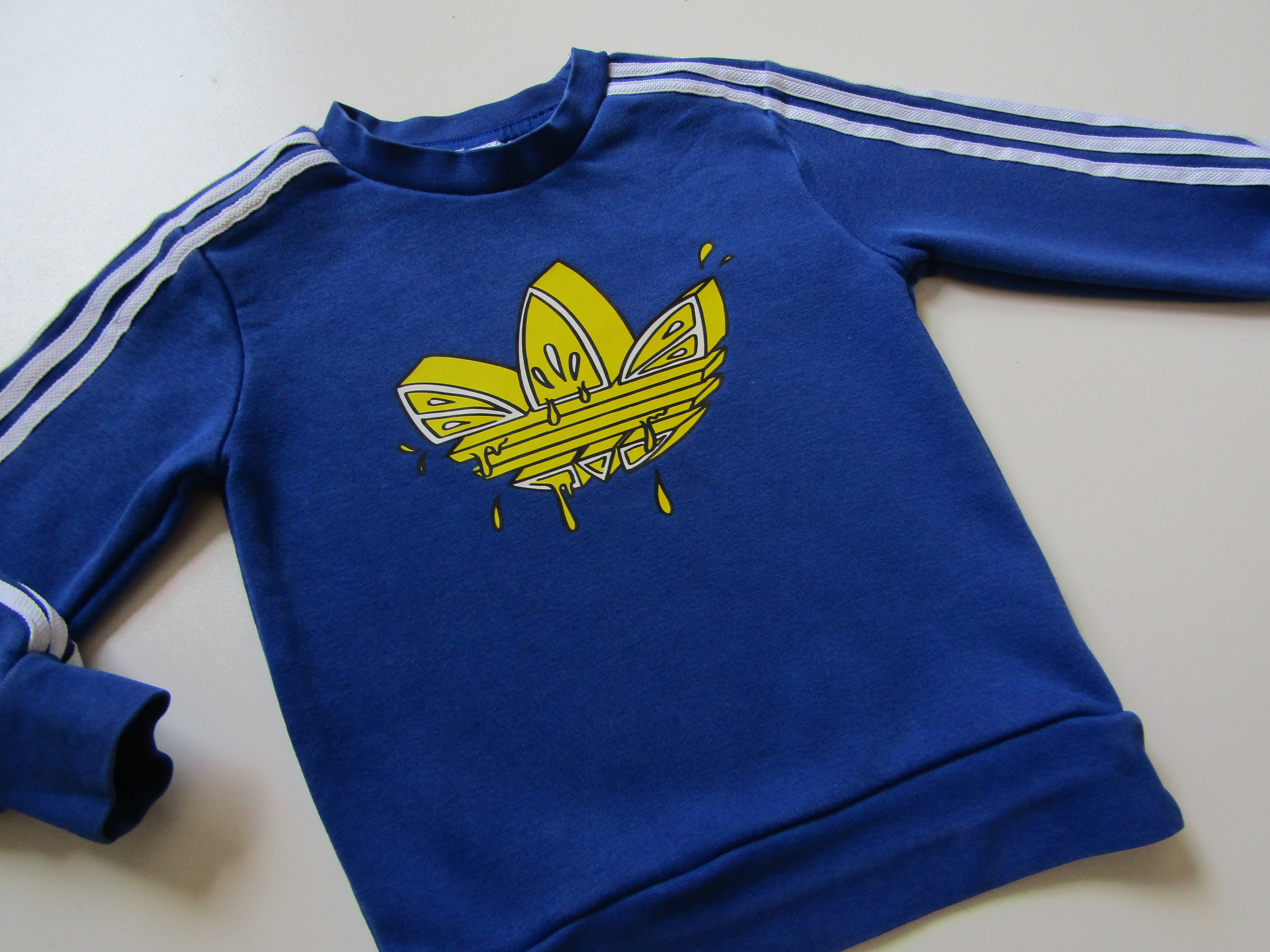 Chlapecká sportovní mikina- ADIDAS... VEL-98-104
