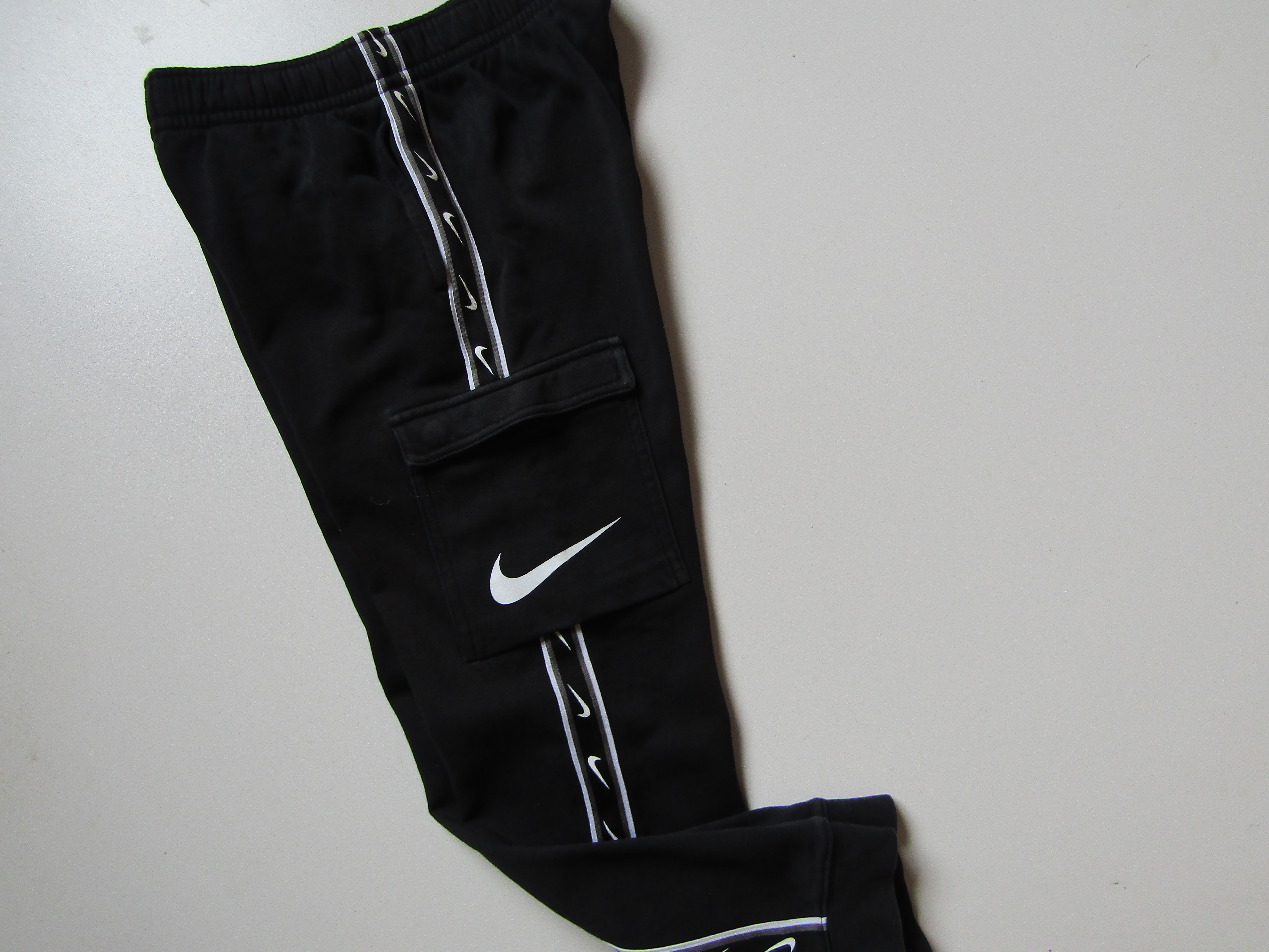 Chlapecké tepláky- NIKE...VEL-134-146