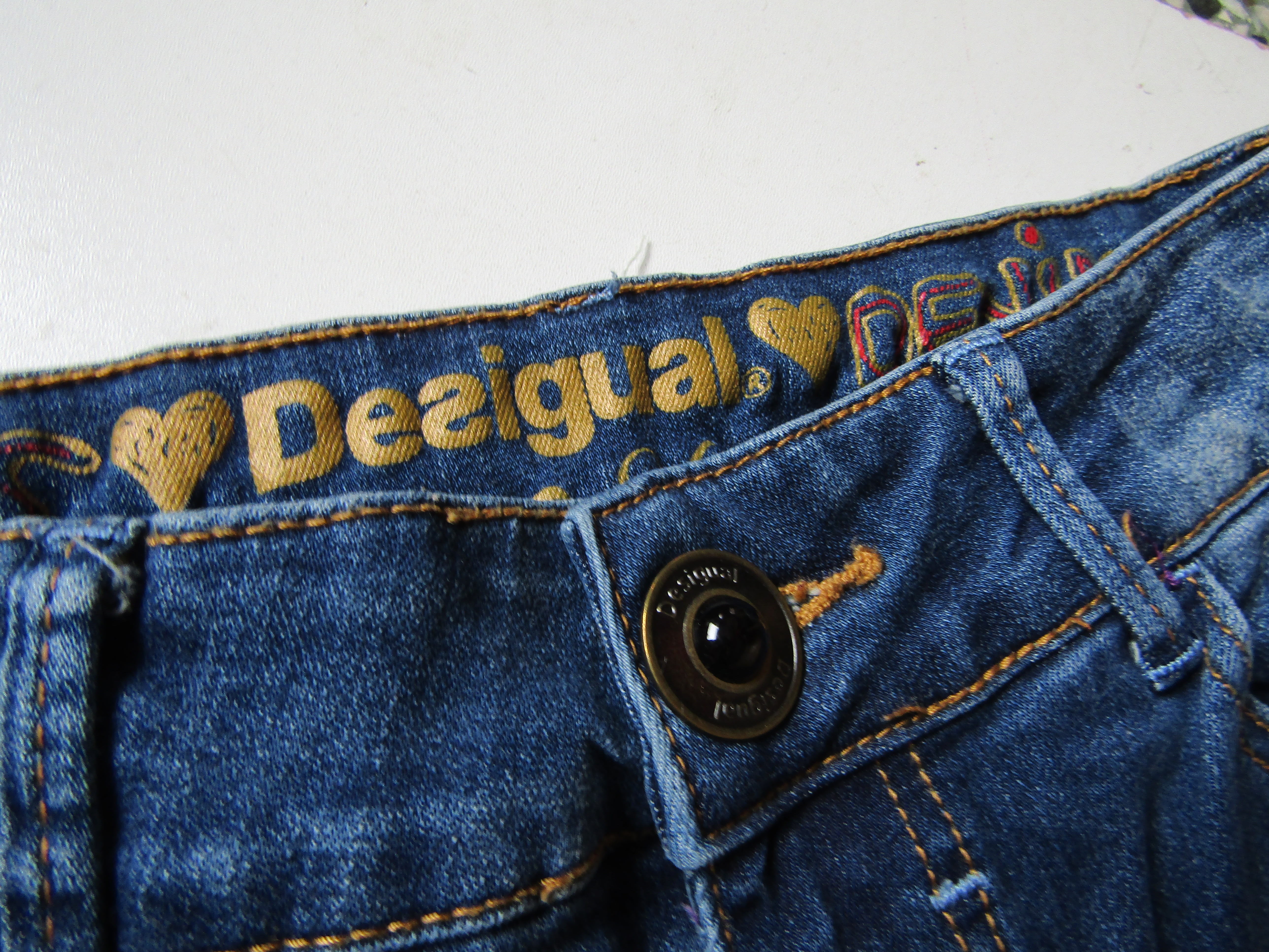 Dívčí elastické džíny- DESIGUAL... VEL-26