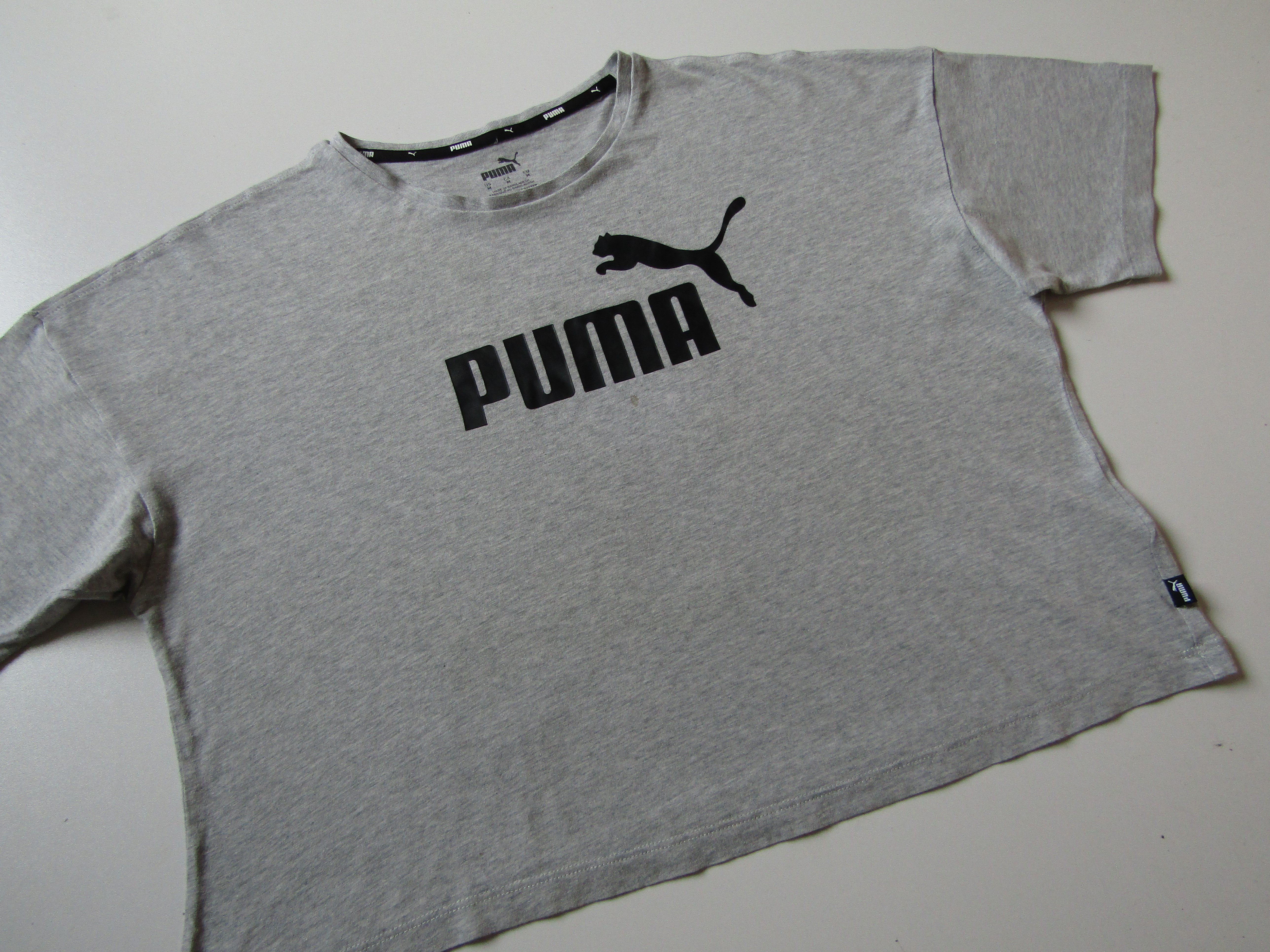 Dámské sportovní tričko- PUMA... VEL-M