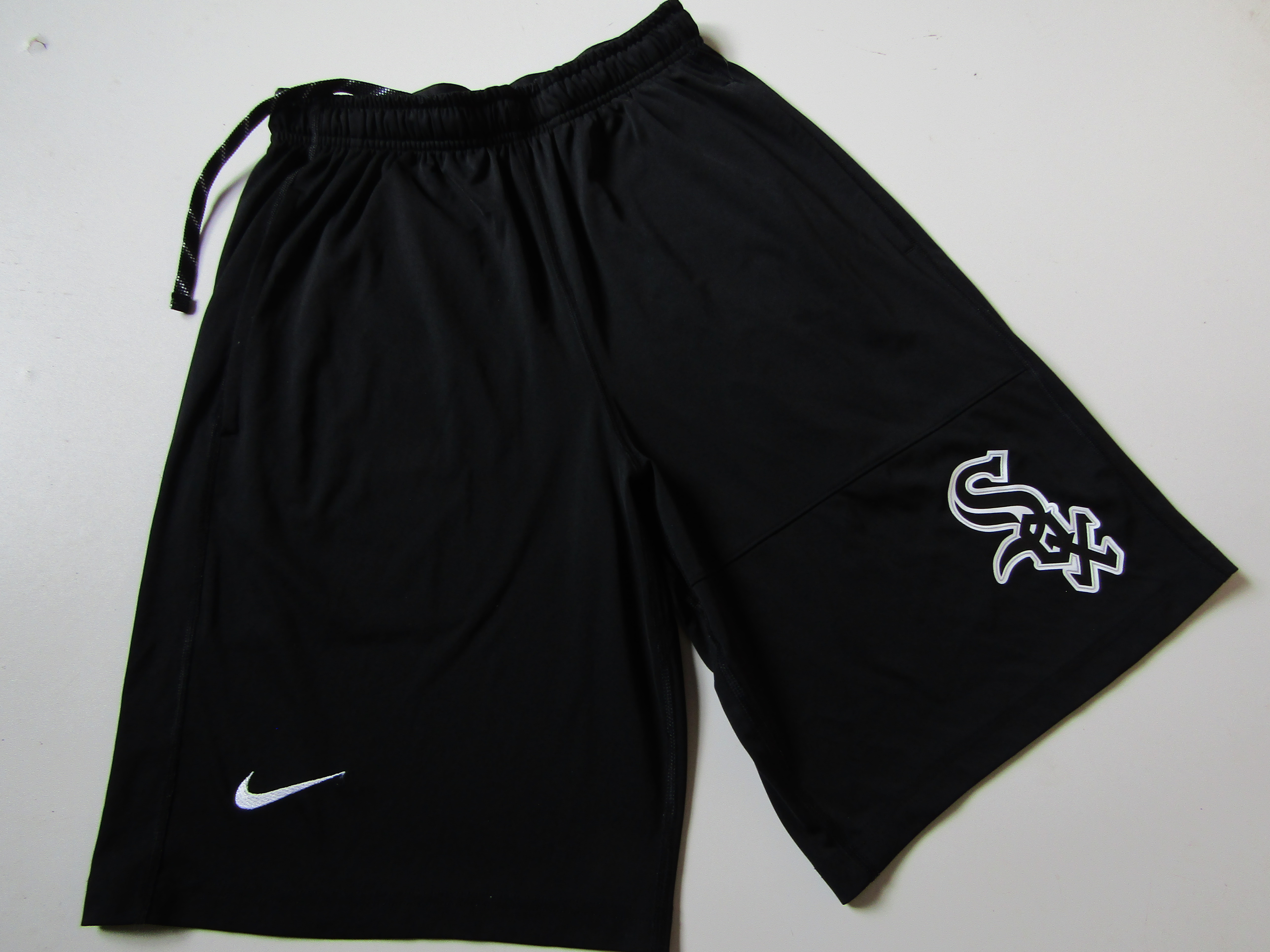 Pánské sportovní kraťasy- NIKE... VEL-S
