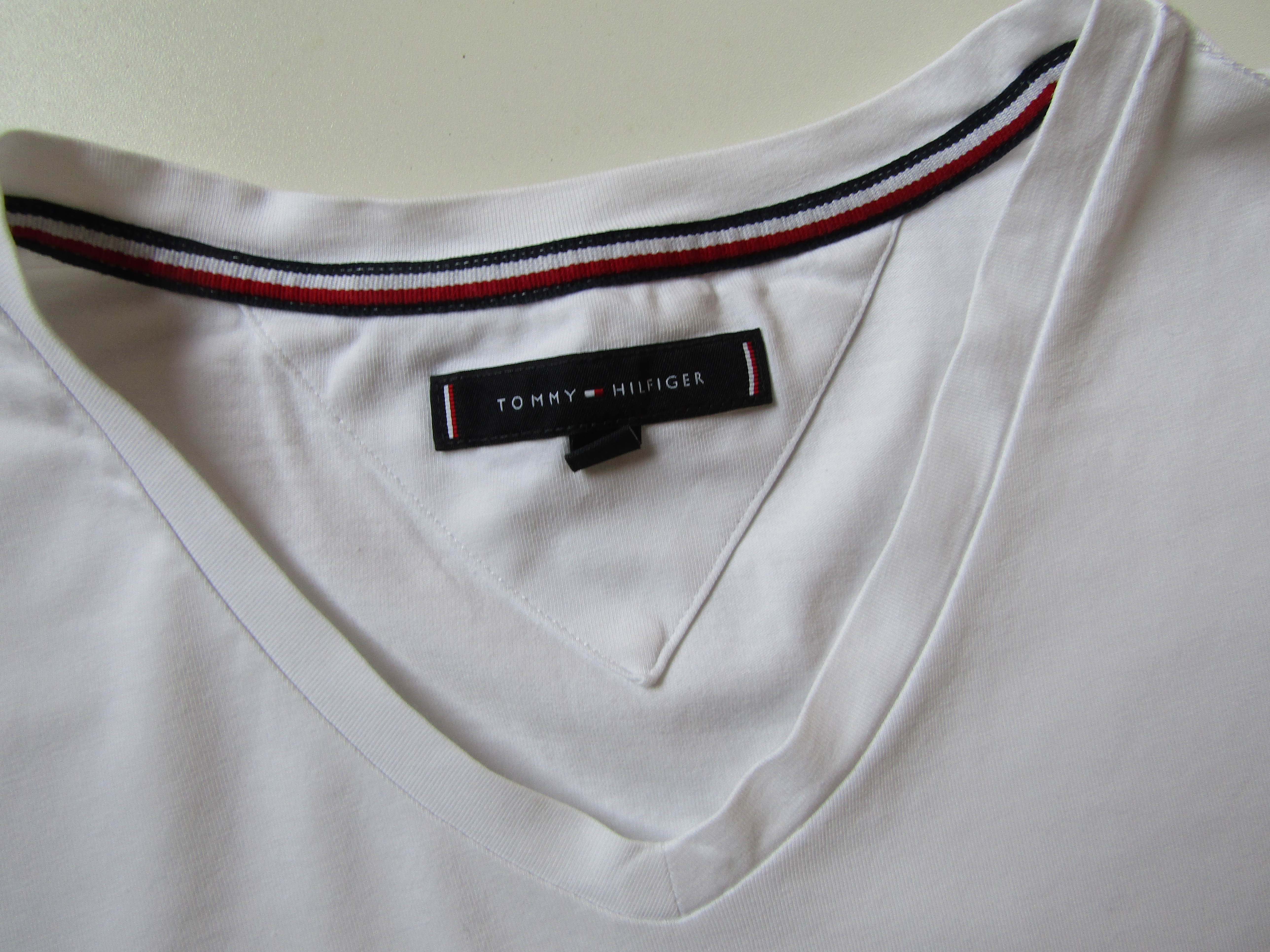 Pánské tričko- TOMMY HILFIGER... VEL-M