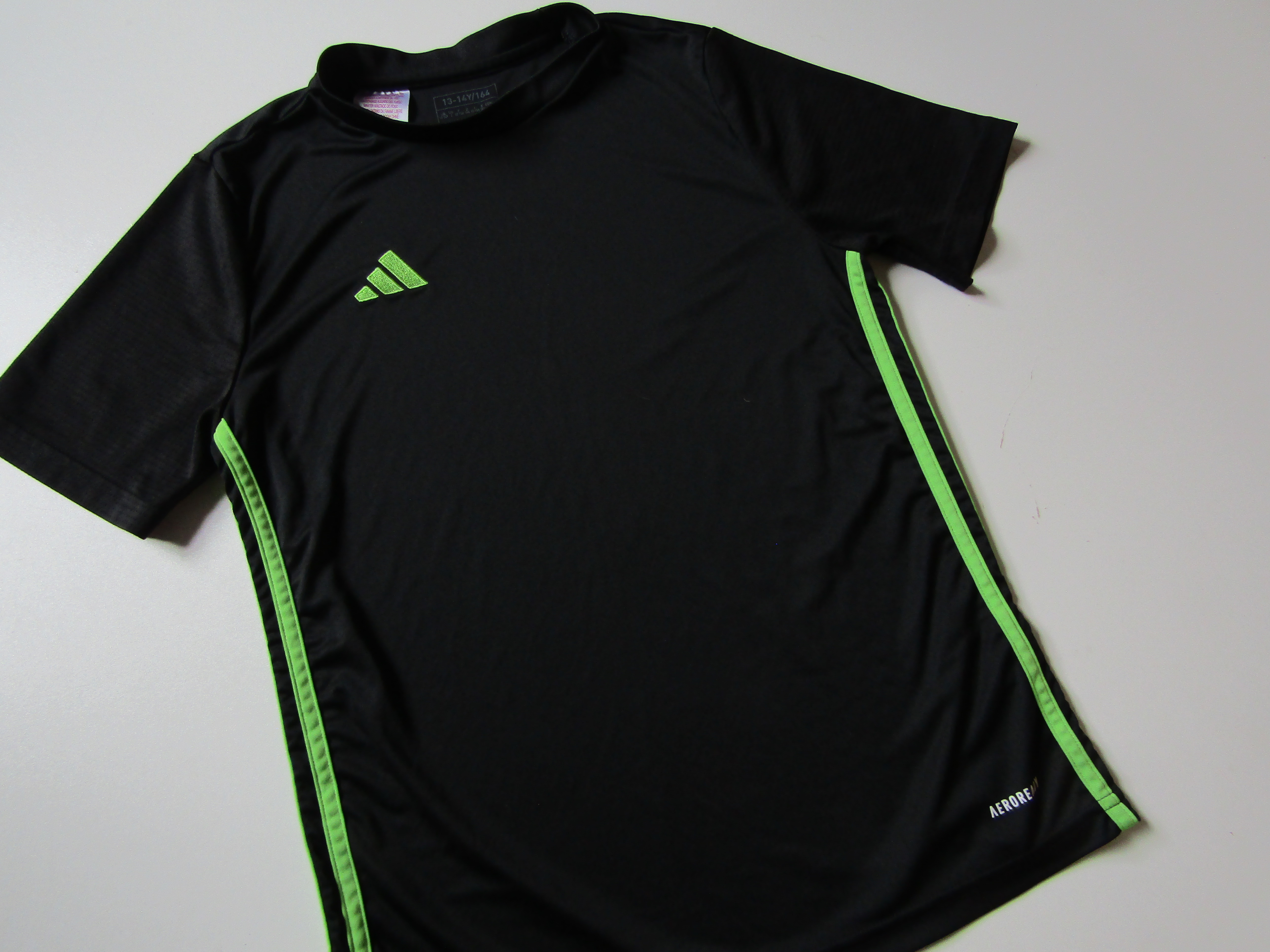 Chlpaecké sportovní tričko- ADIDAS... VEL-158-164