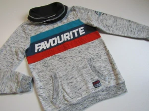 Chlapecká mikina- CHAPTER... VEL-146-152