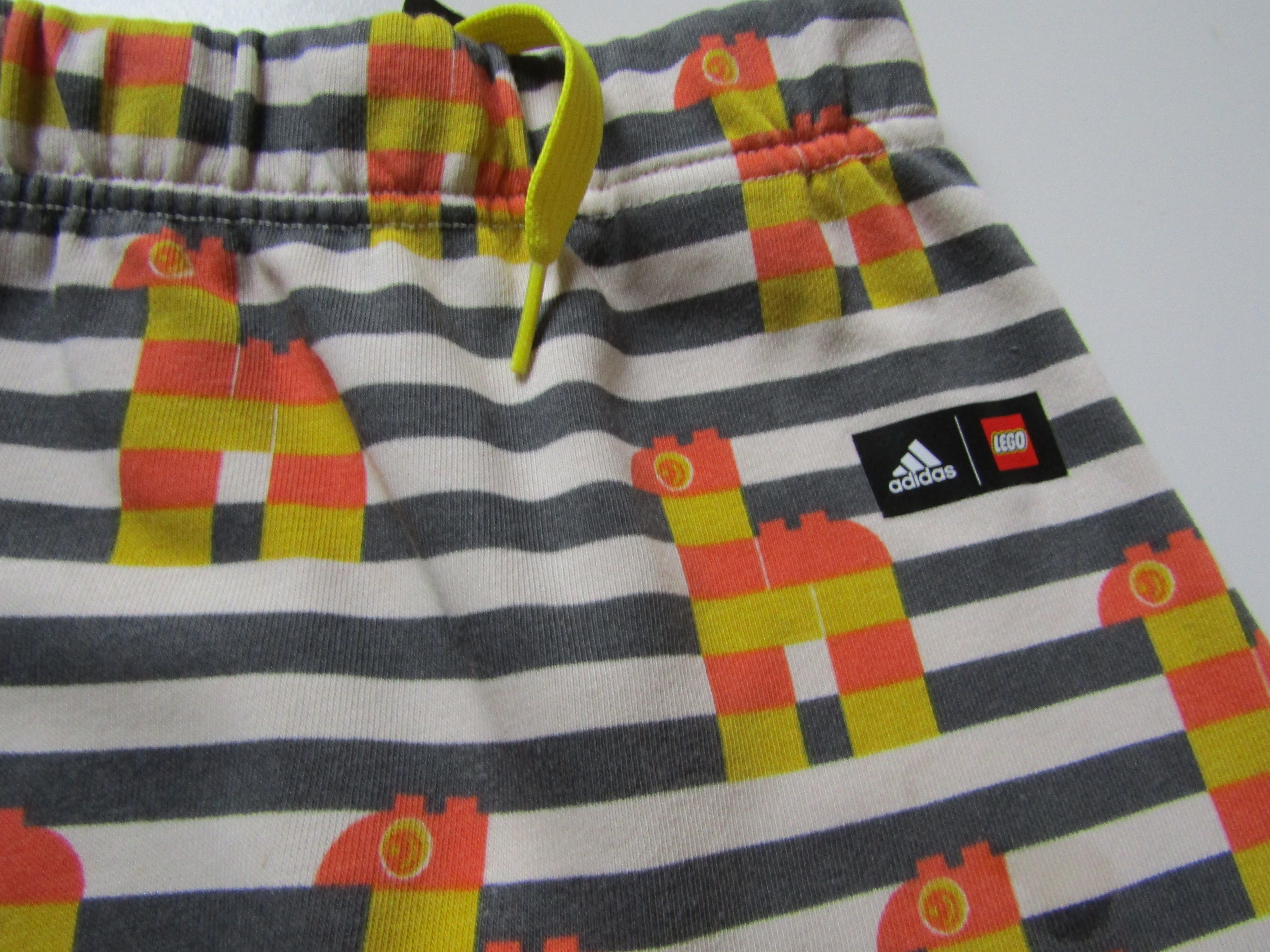 Chlapecké tepláky- ADIDAS... VEL-80-86