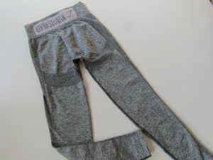 Dívčí sportovní leginy- GYMSHARK-NOVÉ... VEL-158-170
