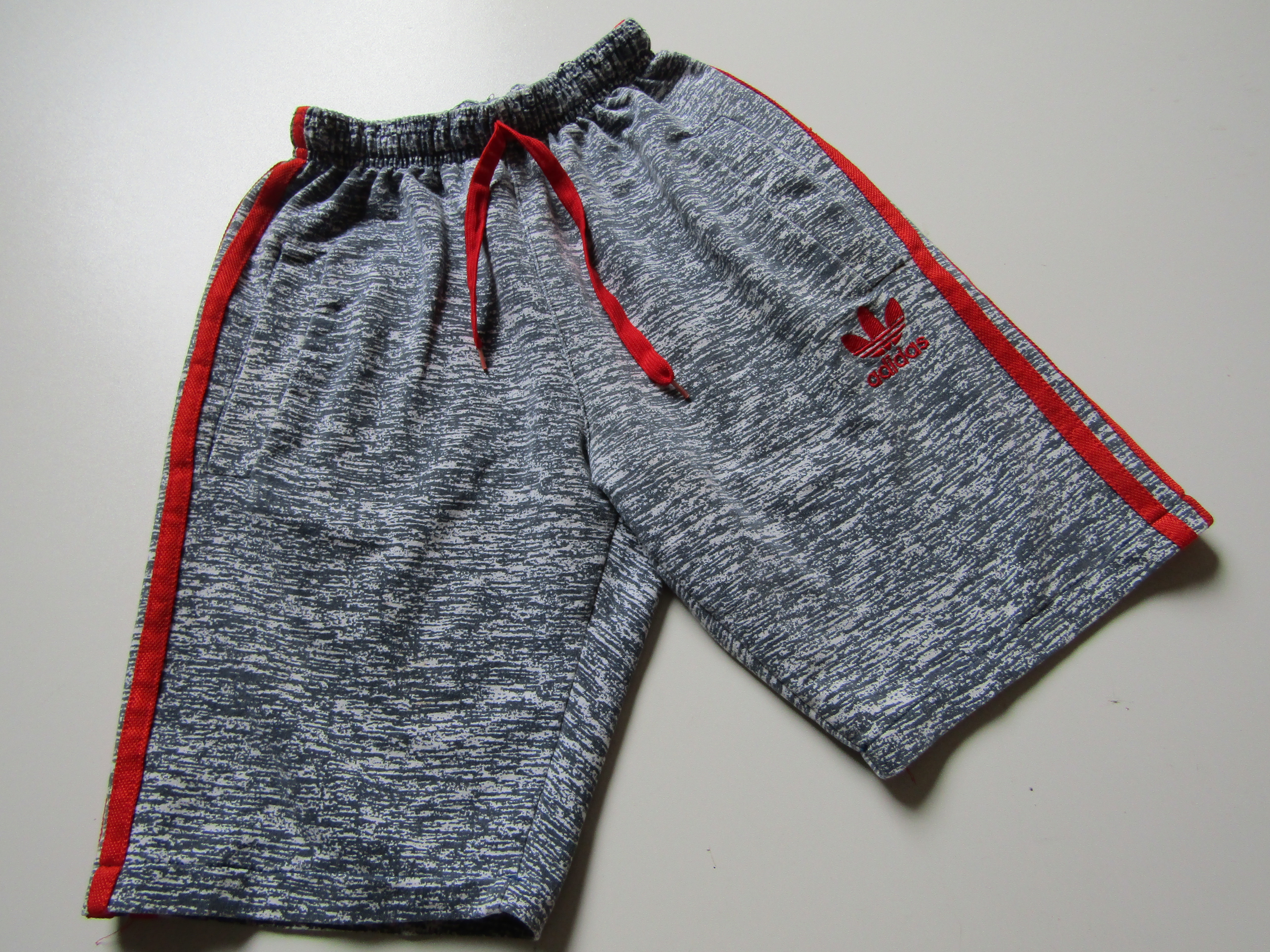 Chlapecké sportovní kraťasy- ADIDAS... VEL-134-140