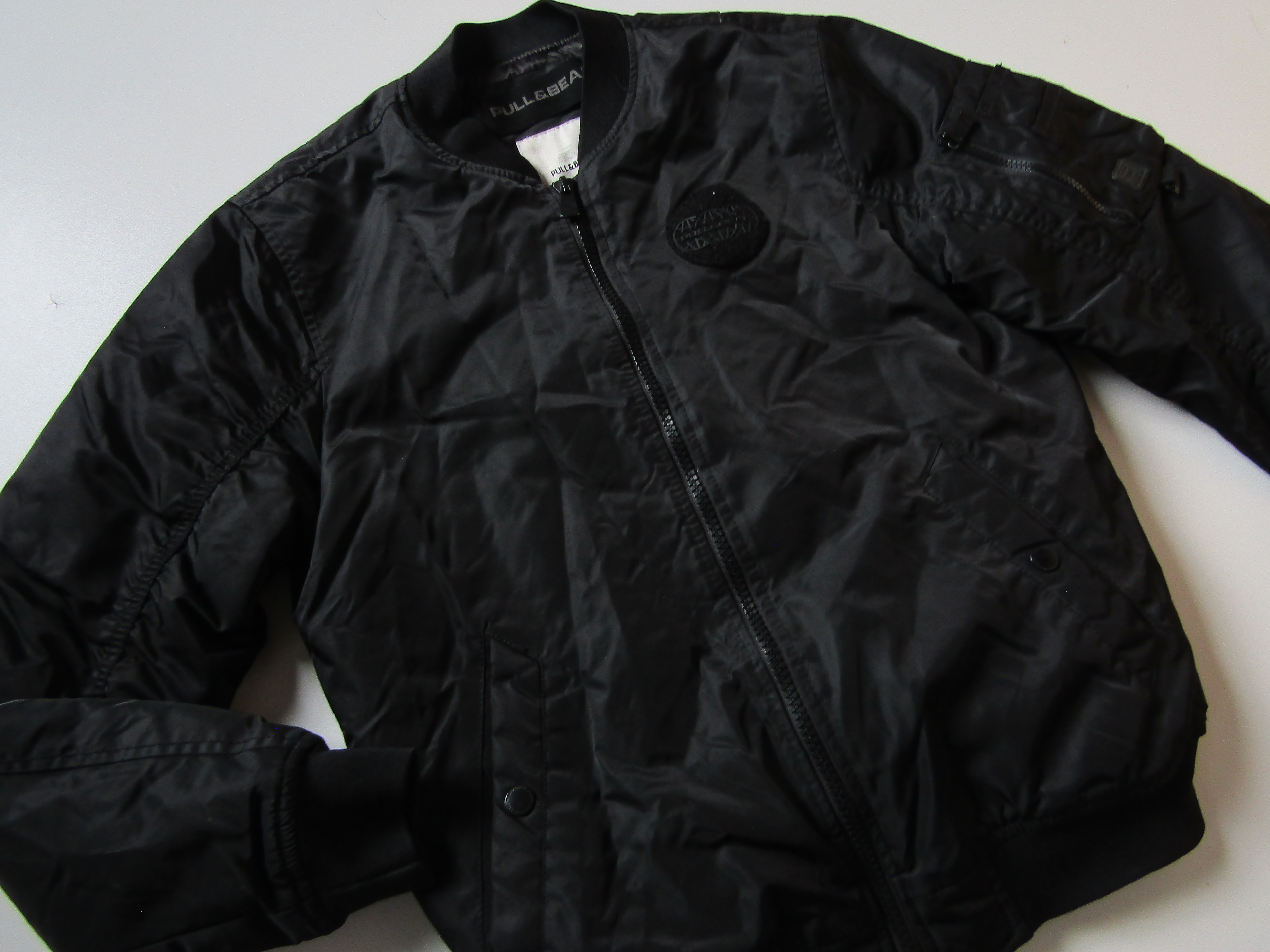 Pánský bomber- PULL&BEAR- NOVÝ... VEL-M