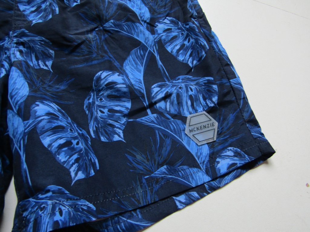 Chlapecké sportovní kraťasy- MCKENZIE... VEL-S