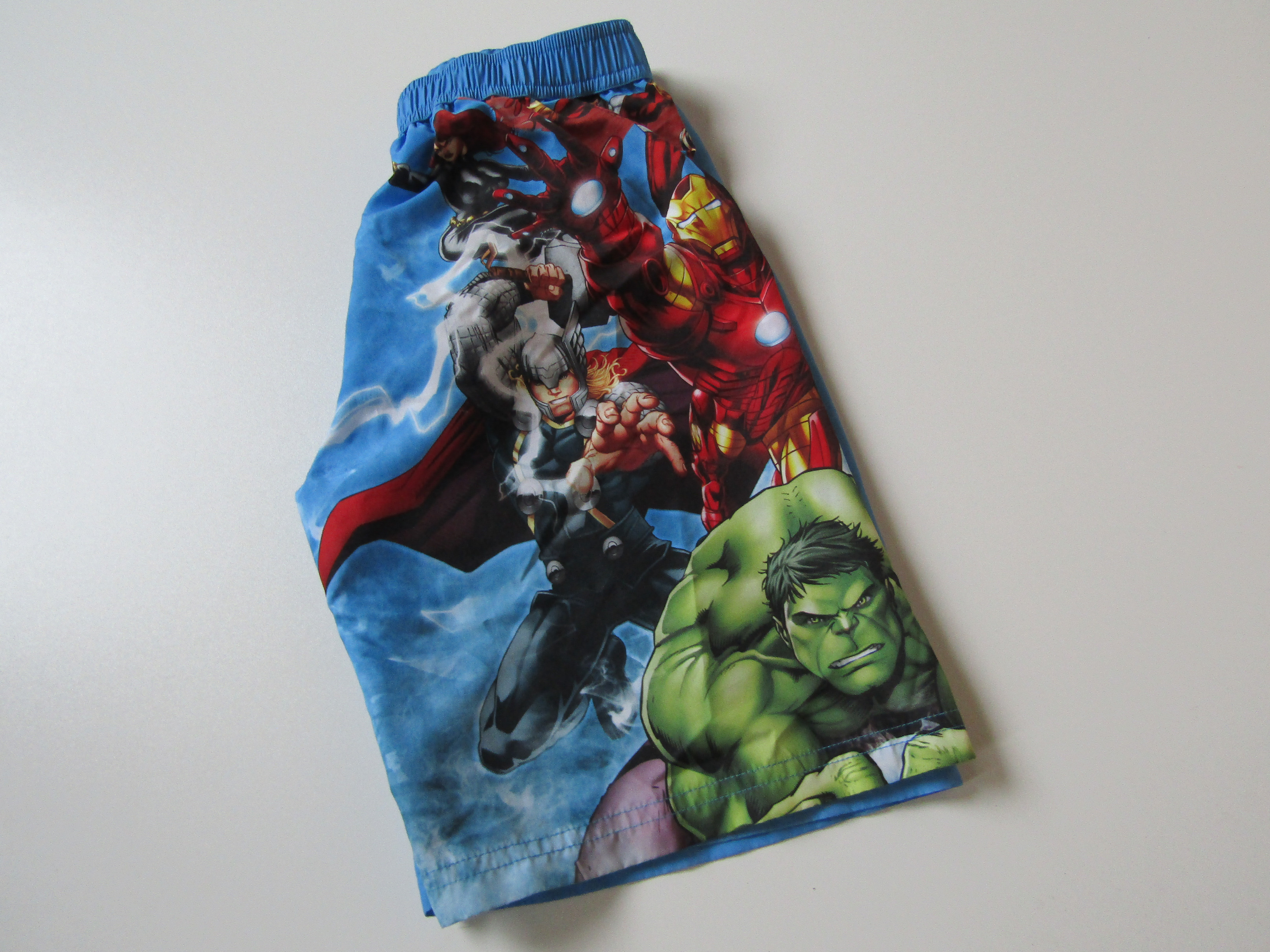 Chlapecké kraťasy- MARVEL ... VEL-122-128