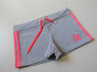 Dívčí sportovní kraťasy- ADIDAS...VEL-XL