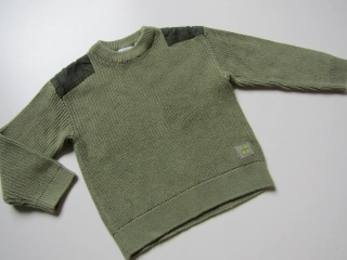 Chlapecký svetr- ZARA... VEL-104