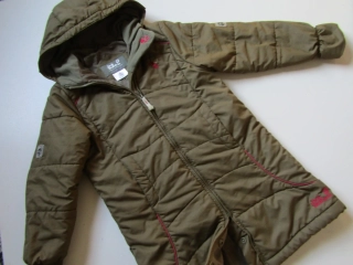 Dívčí zimní dlouhá bunda- JACK WOLFSKIN.... VEL-140
