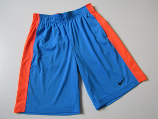 Chlapecké sportovní kraťasy- NIKE... VEL-146-158