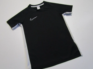 Chlapecké sportovní tričko- NIKE... VEL-128-134