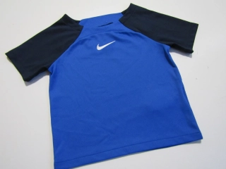 Dívčí sportovní tričko- NIKE... VEL-110