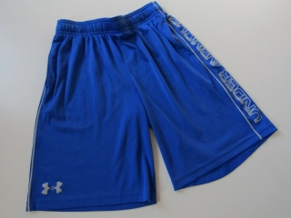 Chlapecké sportovní kraťasy- UNDER ARMOUR... VEL-152-158