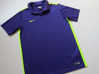 Chlapecké sportovní tričko- NIKE-NOVÉ... VEL-158-170