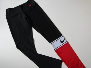 Dámské sportovní leginy- ADIDAS ... VEL-S-M
