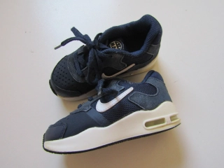 BOTASY- NIKE... VEL-25