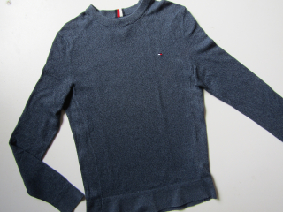 Chlapecký svetr- TOMMY HILFIGER... VEL-M