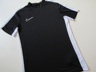 Chlapecké sportovní tričko- NIKE... VEL-M