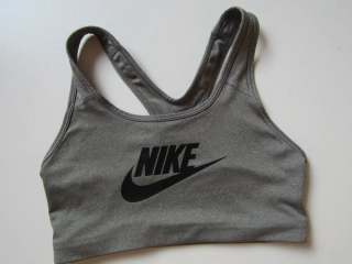 Dívčí sportovní vršek- NIKE... VEL-M