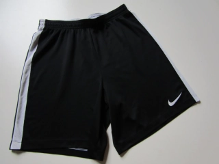 Chlapecké sportovní kraťasy- NIKE... VEL-158-170