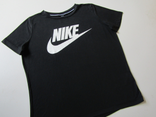 Dámské sportovní tričko- NIKE... VEL-M