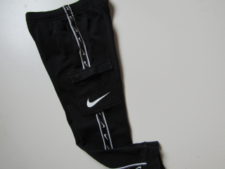 Chlapecké tepláky- NIKE...VEL-134-146