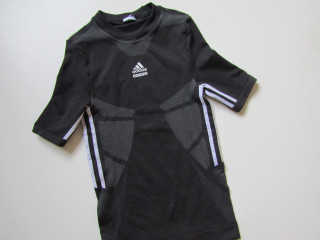 Chlapecké thermo triko- ADIDAS... VEL-146-152