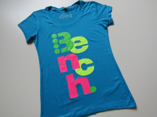Dámské tričko- BENCH-NOVÉ... VEL-L