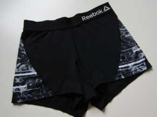 Dívčí sportovní kraťasy- REEBOK...VEL-S