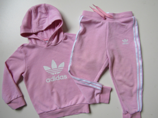 Dívčí sportovní teplákovka- ADIDAS... VEL-98-104