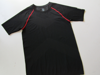 Chlapecké funkční tričko- NOVÉ... VEL-S