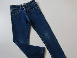Dívčí džíny- JEANS... VEL-104