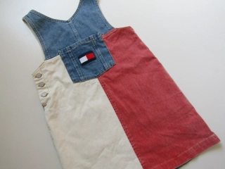 Dívčí džínová šatovka- TOMMY HILFIGER... VEL-152