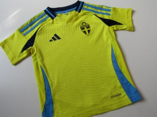 Chlapecké sportovní tričko- ADIDAS... VEL-104-110