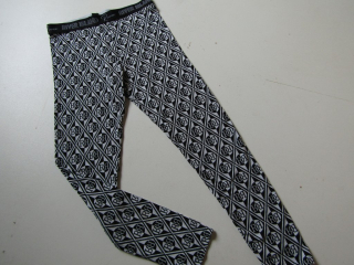 Dívčí sportovní leginy- RIVER ISLAND... VEL-152-158