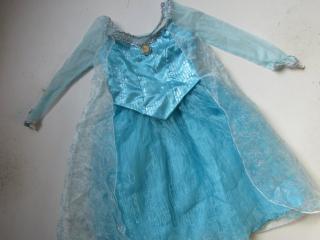 MAŠKARNÍ KOSTÝM- FROZEN... VEL-110-116