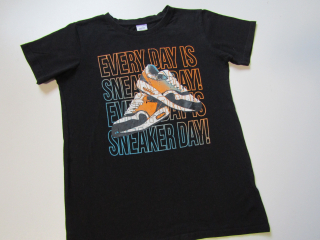 Chlapecké sportovní tričko- CHAPTER... VEL-170-176