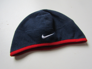 Chlapecká flisová čepice- NIKE... VEL-86-98