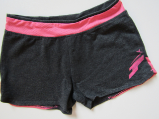 Dívčí kraťasy- DECATHLON...VEL-128-134
